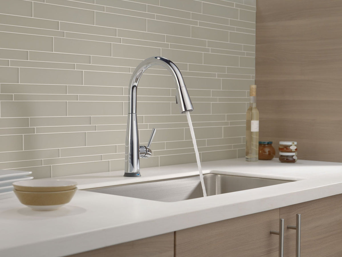 1-Handle Pull-Down Kitchen Faucet with Touch, Chrome J6T0 - product image 3